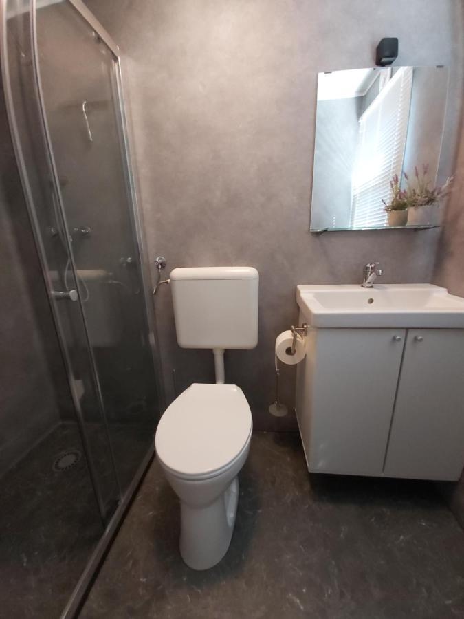 Bospareltjes Luxe Chalets Alleen Voor Recreatie Oisterwijk Εξωτερικό φωτογραφία